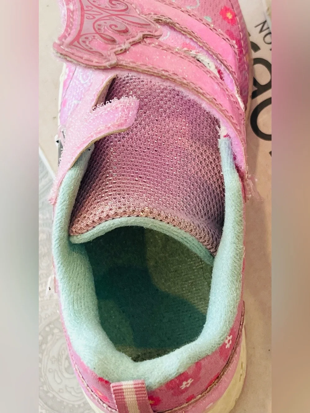 Disney Girls' Pink Princess Velcro Kids Shoes size 10